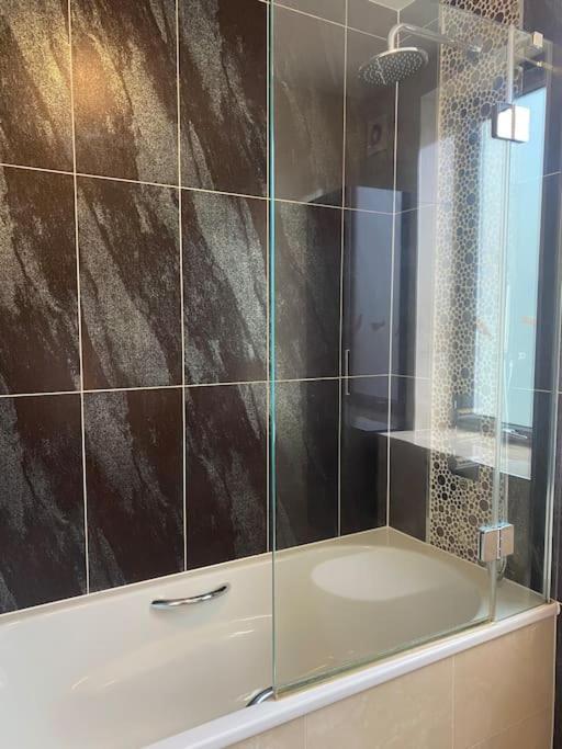 Appartement Luxury Apart London Bridge Extérieur photo
